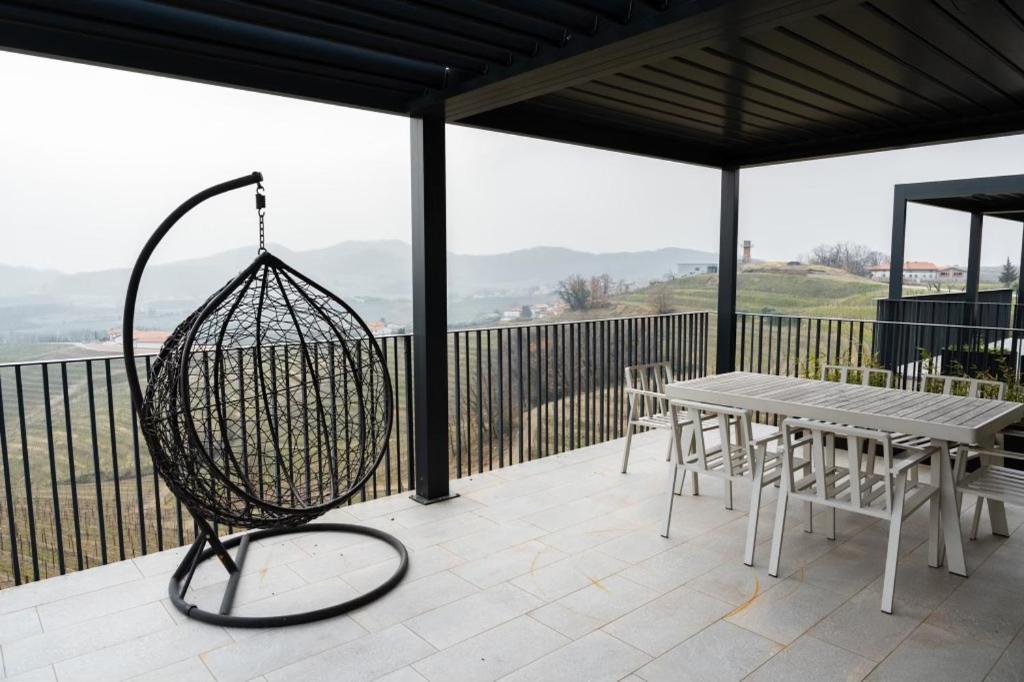 Tavarneta Estate Dobrovo Exteriér fotografie